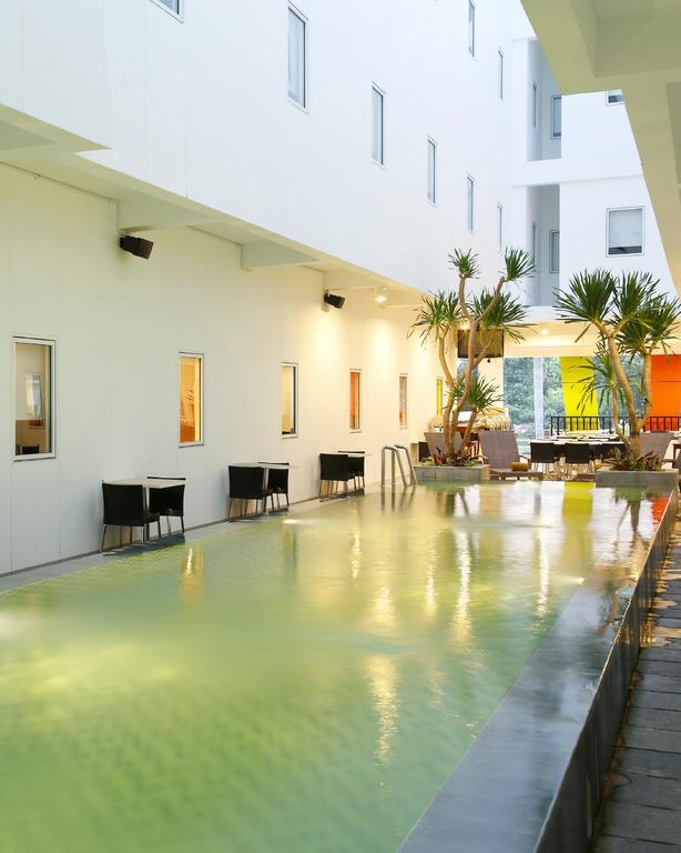 Amaris Hotel Sunset Road - Bali Kuta Lombok Exterior foto